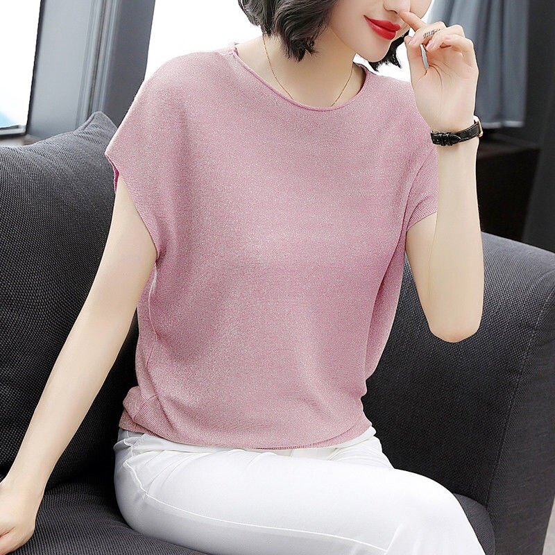 2020 Summer new ice silk knit cardiovert loose bat shirt short sleeve large size dress with a thin coat head thin and bright silk blouse