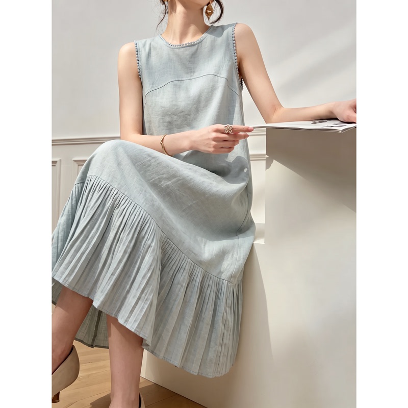 Commuting Casual Blue Sleeveless Vest-Style Round-Neck Long Dress, Unique and Non-Repetitive Design, High-End and Elegant