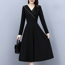 Spring and autumn mother fashion foreign style large size womens fat mm middle-aged black long sleeve skirt noble lady bottom dress