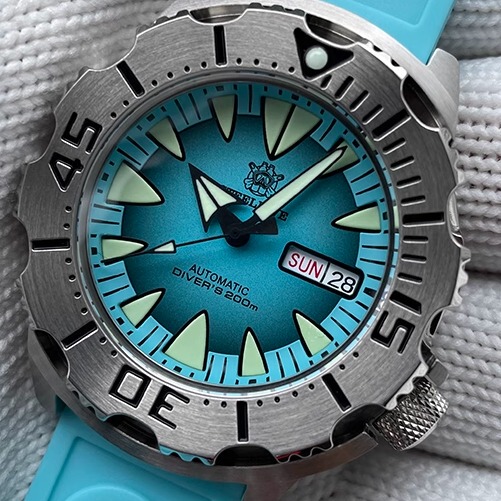 200m Waterproof Stainless Steel Watch for Men, Red Tooth Sea Monster, Luminous Automatic Mechanical Watch, Fashionable Sports Diving Watch