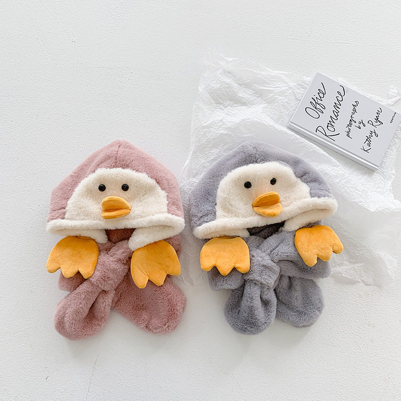 Small penguin hat scarf one child baby autumn and winter cute plush hat boy girl warm around the neck