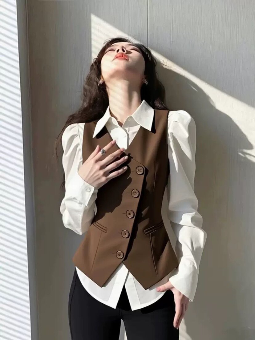 瓦是阿燕子