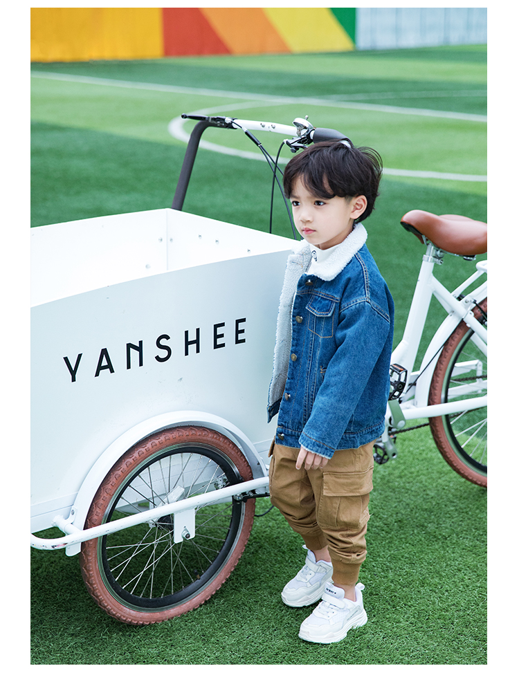 Nhỏ k giây vào năm sau lẻ lẻ trẻ em dày lông cừu áo khoác denim bé trai lớn 2018 mùa đông mới áo khoác da bé gái