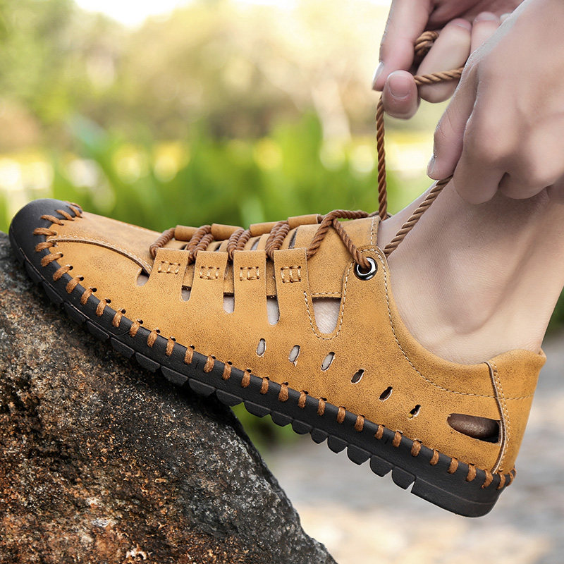 Large size 45 summer outdoor Baotou sandals men plus size 46 hollow hole shoes handmade leather shoes breathable men's shoes