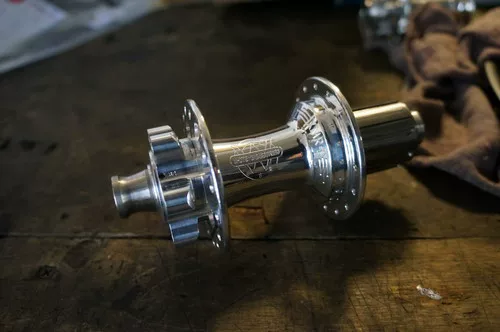 Белая индустрия White Industries XMR+Mountain Six Plus Flower Drum TC4 Titanium Titanic Enduro Bearing
