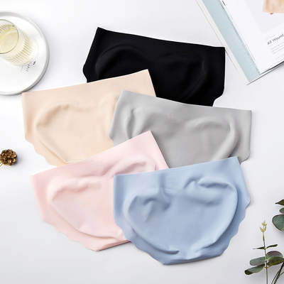 【 Premium Version 】 Seamless Underwear for Women 3D Anti-hip Pinch Breathable One-piece mid-low waist triangular ice silk Comfortable summer thin