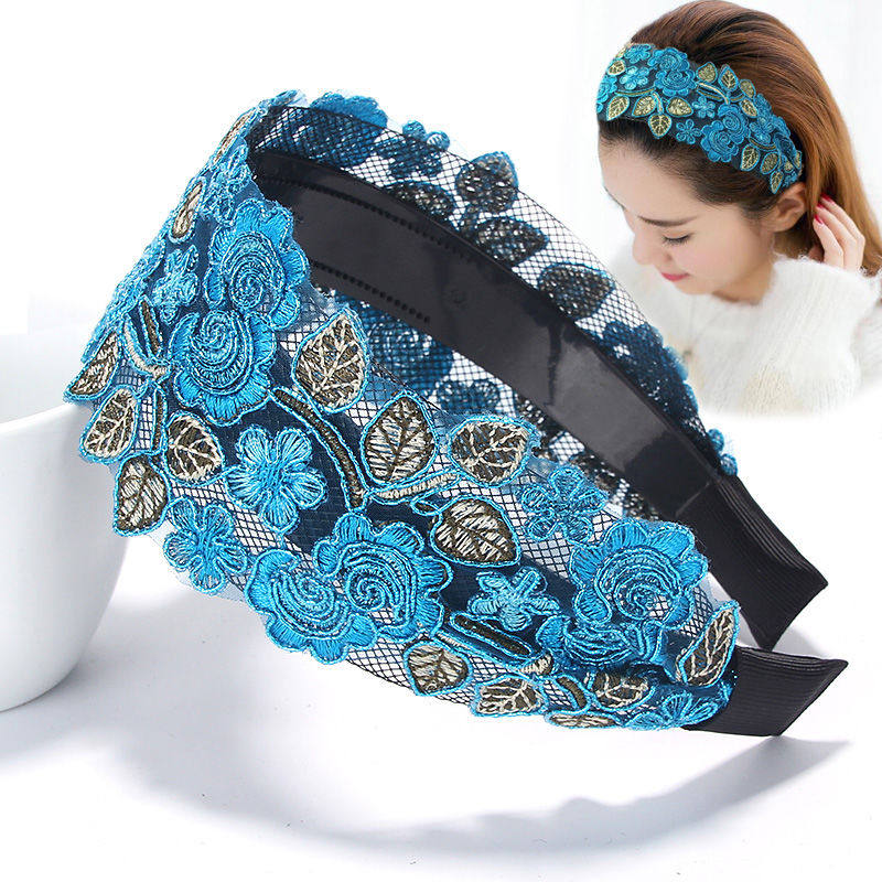 Korean Version Embroidered Hair Stirrup Wide Side Shade White Hair Card With Teeth Non-slip Hair Stirrup Hair Adorned with Broken Hair National Wind Hair Accessories