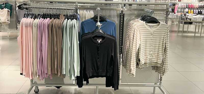 H Brand Women's Knitwear, Genuine Product from the Store, New Spring 2026 Model, Comfortable Short Sweater Cardigan Jacket, Trendy 0579541 H Brand Women's Knitwear, Genuine Product from the Store, New Spring 2026 Model, Comfortable Short Sweater Cardigan Jacket, Trendy 0579541