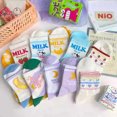 ins tide Net red socks Women's Mid-range socks autumn and winter Korean version of Japanese cute Joker Street student stockings