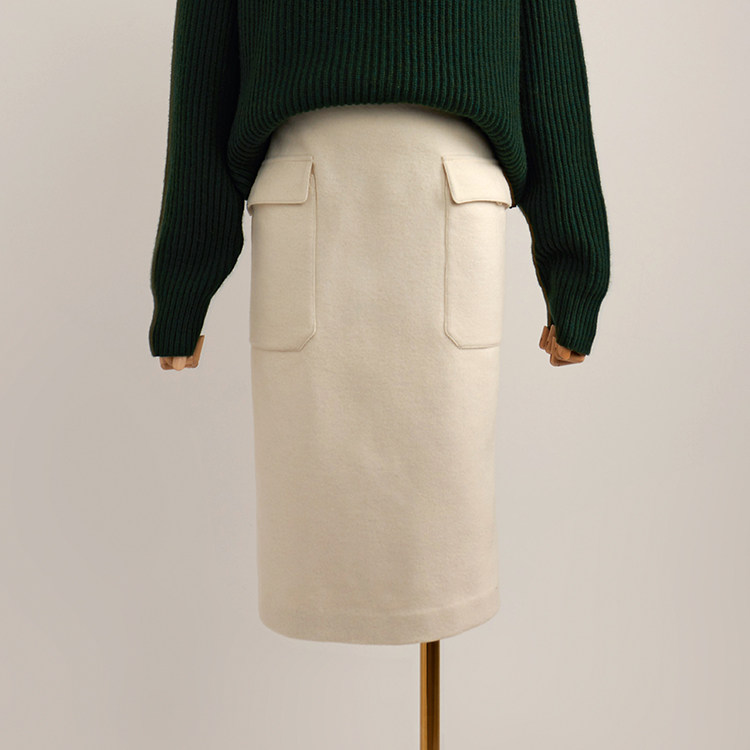 CM C'est moi solo Japanese imported double-sided wool with the classic big hips skirt