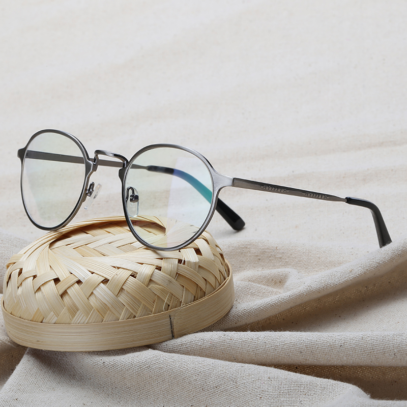 Retro glasses model toys