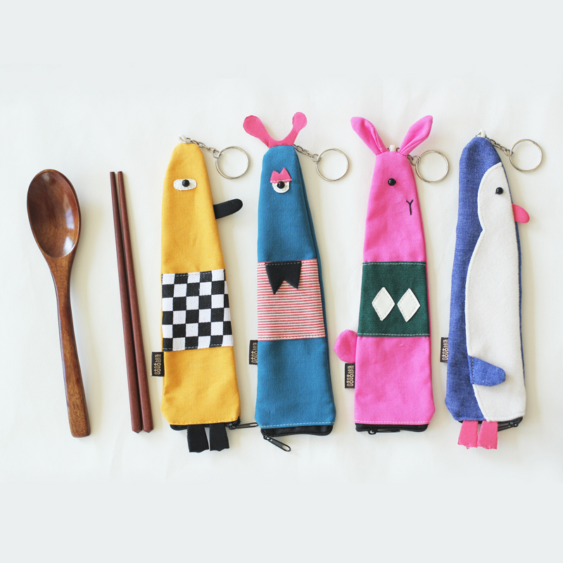 Japanese-style creative cartoon fabric portable tableware wooden mahogany student chopsticks spoon two cartoon cloth bags