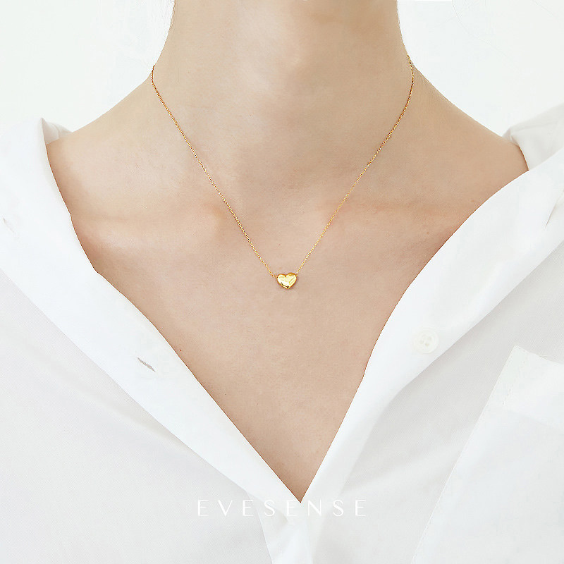 Evesense French style golden small loving lock bone chain advanced senses minimalist wearing the European and American metal 100 lap necklace