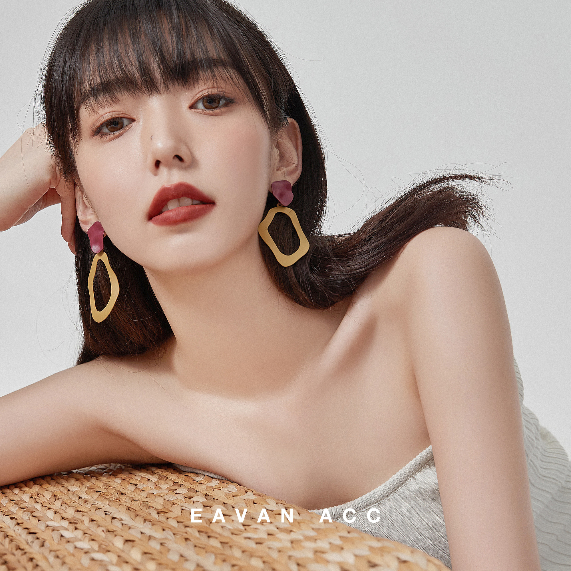 EAVAN ACC Matisse original French art exaggerated European and American style earrings Retro ins no ear pierced ear clip