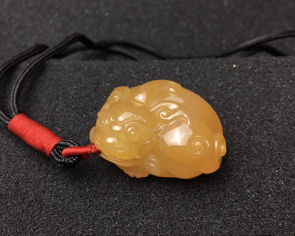 Yunnan Huanglongyu jade Jade Pendant jade pendant male and female jade pendant male and female jade pendant jade pendant natural jade pendant natural jade pendant