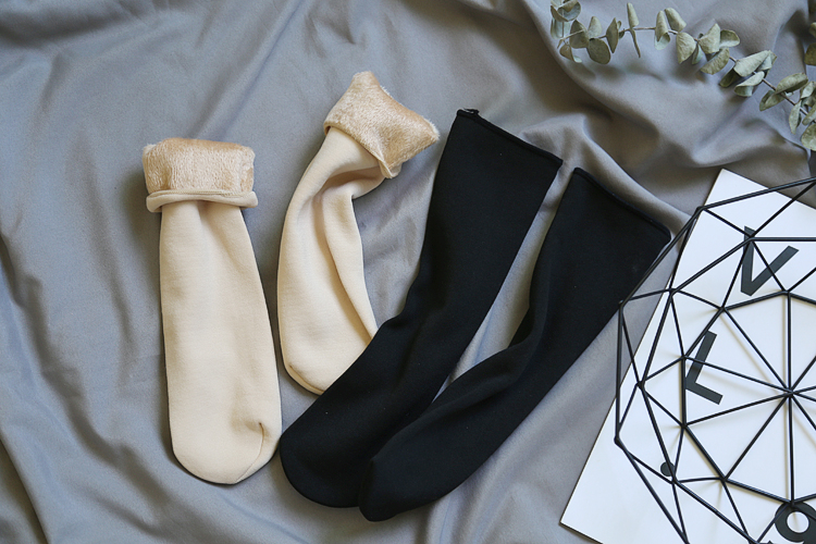Haohao own brand in advance to stock up on velvet women's warm snow socks