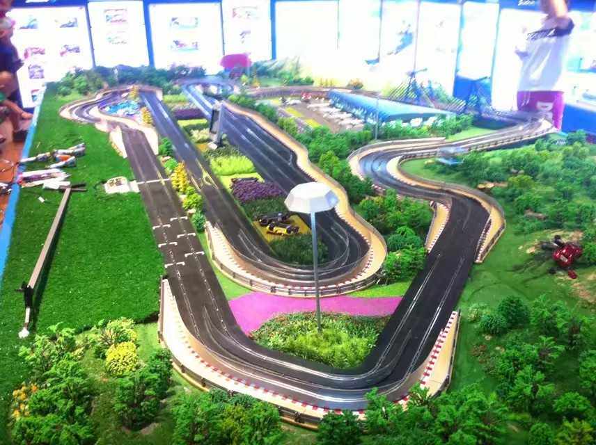Racing track sand table model design and production scene simulation teaching aids competition entertaining demonstration dynamic