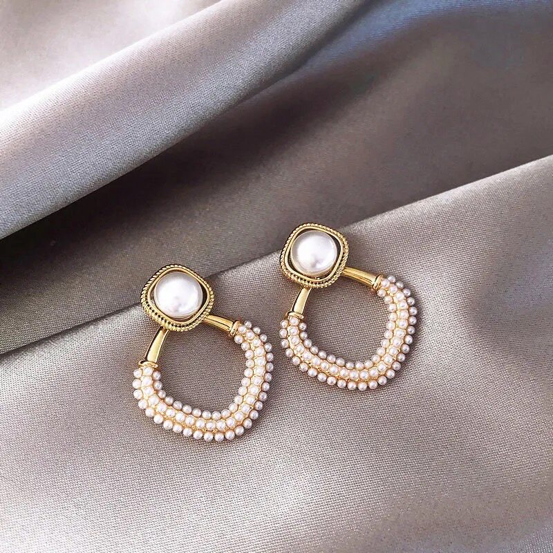 Advanced Sensation Pearl Earrings Female 2021 New wave minimalist Temperament Earrings Design Sensation Net Red Ear Ornaments