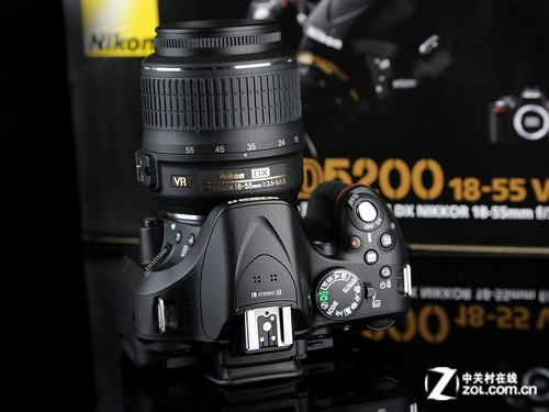 Обзор зеркальной фотокамеры начального уровня Nikon D5200 с 24 миллионами 39 баллов