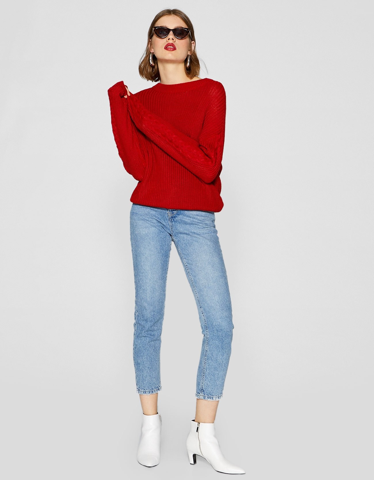 Stradivarius màu rắn bf gió đỏ cổ tròn áo len rộng tay áo len nữ 01530712100 thời trang nữ đẹp