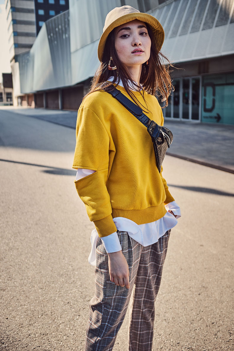 Stradivarius khuỷu tay openwork áo thun áo len mới mùa thu lỏng áo len 06733777320 shop áo khoác nữ hàn quốc