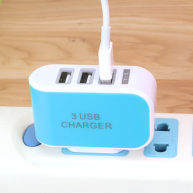 3 - Porous USB charger 3 - hole multi - functional night light plug Android mobile phone porous charger head socket