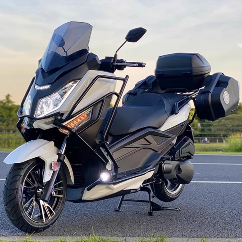 Скутер дальнего путешествия Suzuki импортирован Tianlang 650 большого размера EFI водяного охлаждения Honda 250 travel большой лодочный топливный мотоцикл