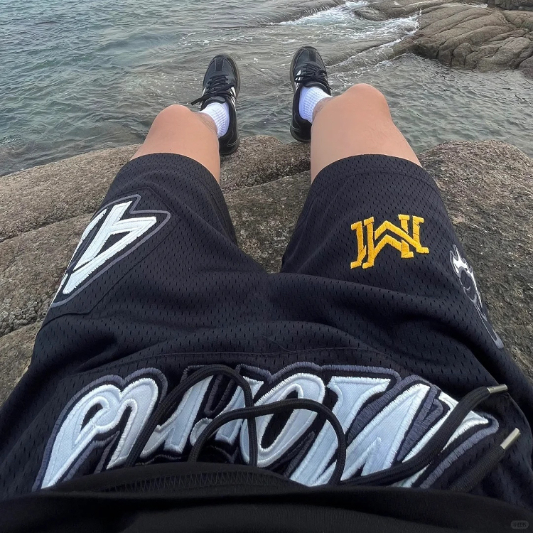 American Retro Patchwork Embroidered Pattern American-Style Shorts Summer Double-Layer Mesh Breathable Drawstring Quarter-Length Sports Pants Trendy American Retro Patchwork Embroidered Pattern American-Style Shorts Summer Double-Layer Mesh Breathable Drawstring Quarter-Length Sports Pants Trendy