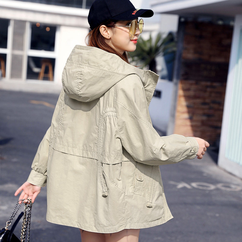 Spring Autumn New Senior Sense Relaxation Middle Aged Card Its Color Short Version Wind Suit Women Inglées Little Subcoat