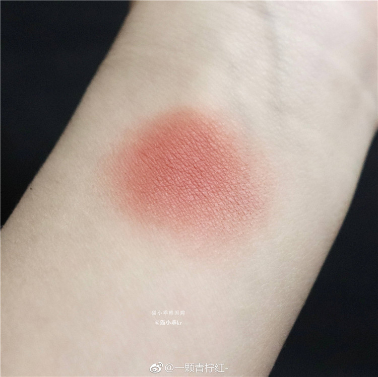 HYNTOOR thỏ đen lợn lợn kem má kem kéo dài kem mousse dưỡng ẩm cho lợn caramen đất sét màu be mai - Blush / Cochineal má hồng bobbi brown