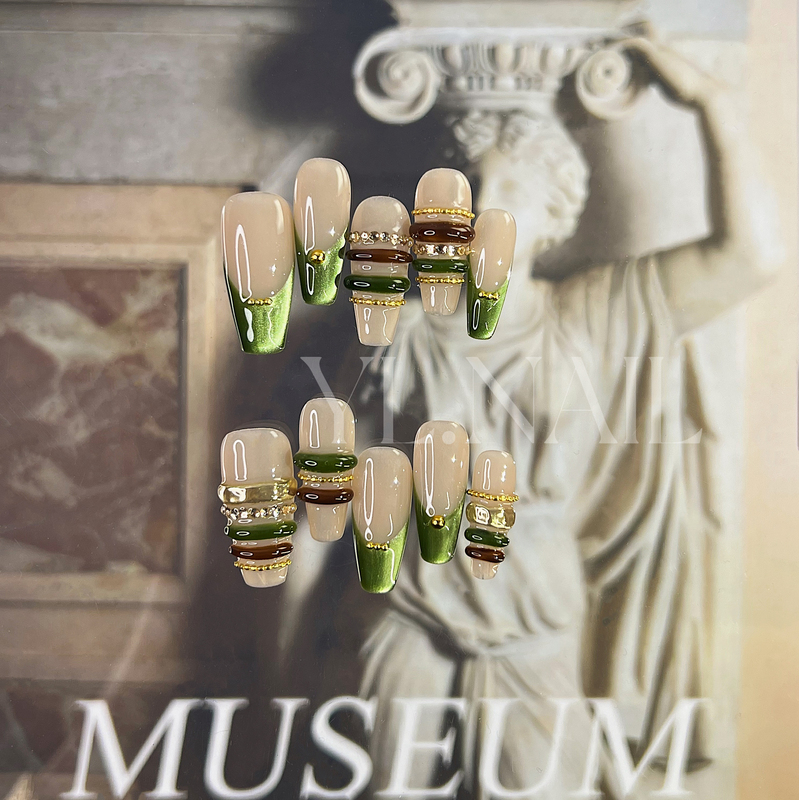 【Yl.Nail Wilderness Player】Handmade Nail Tips ins Unique Green Cat Eye French Style Brightening Vintage Wearable Nails