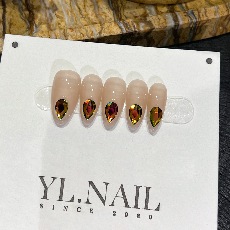 【Yl.Nail Ningxi Jin-Huazi】Handmade Nail Tips Niche Chameleon Water Drop Swarovski Crystal Press-On Nails 【Yl.Nail Ningxi Jin-Huazi】Handmade Nail Tips Niche Chameleon Water Drop Swarovski Crystal Press-On Nails