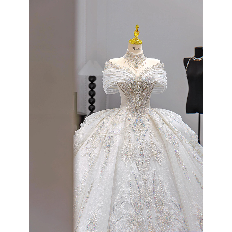 メインウェディングドレス花嫁2024新しいスタイル高品質の質感ワンショルダー小さなフレンチ重い軽い高級妊婦2025