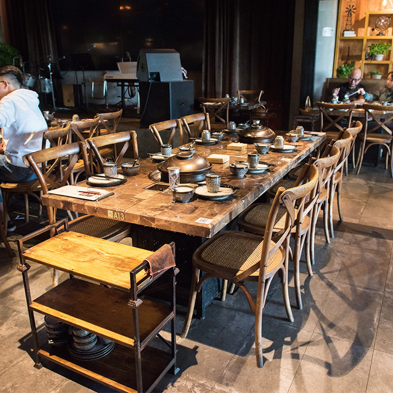 Hot pot restaurant tables and chairs buffet barbecue restaurant Japanese cuisine tables and chairs catering Sichuan Hunan restaurant marble table and chair combination
