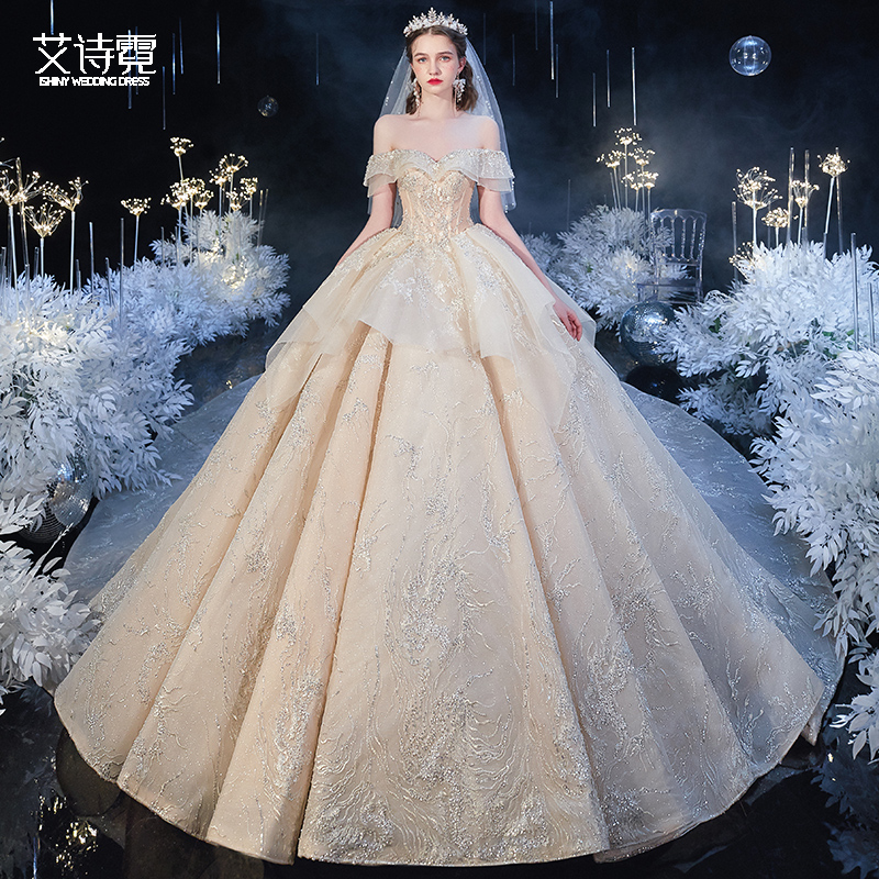 Wedding dress 2023 new bride French shoulder palace wind heavy industry luxury high temperament and lean princess summer