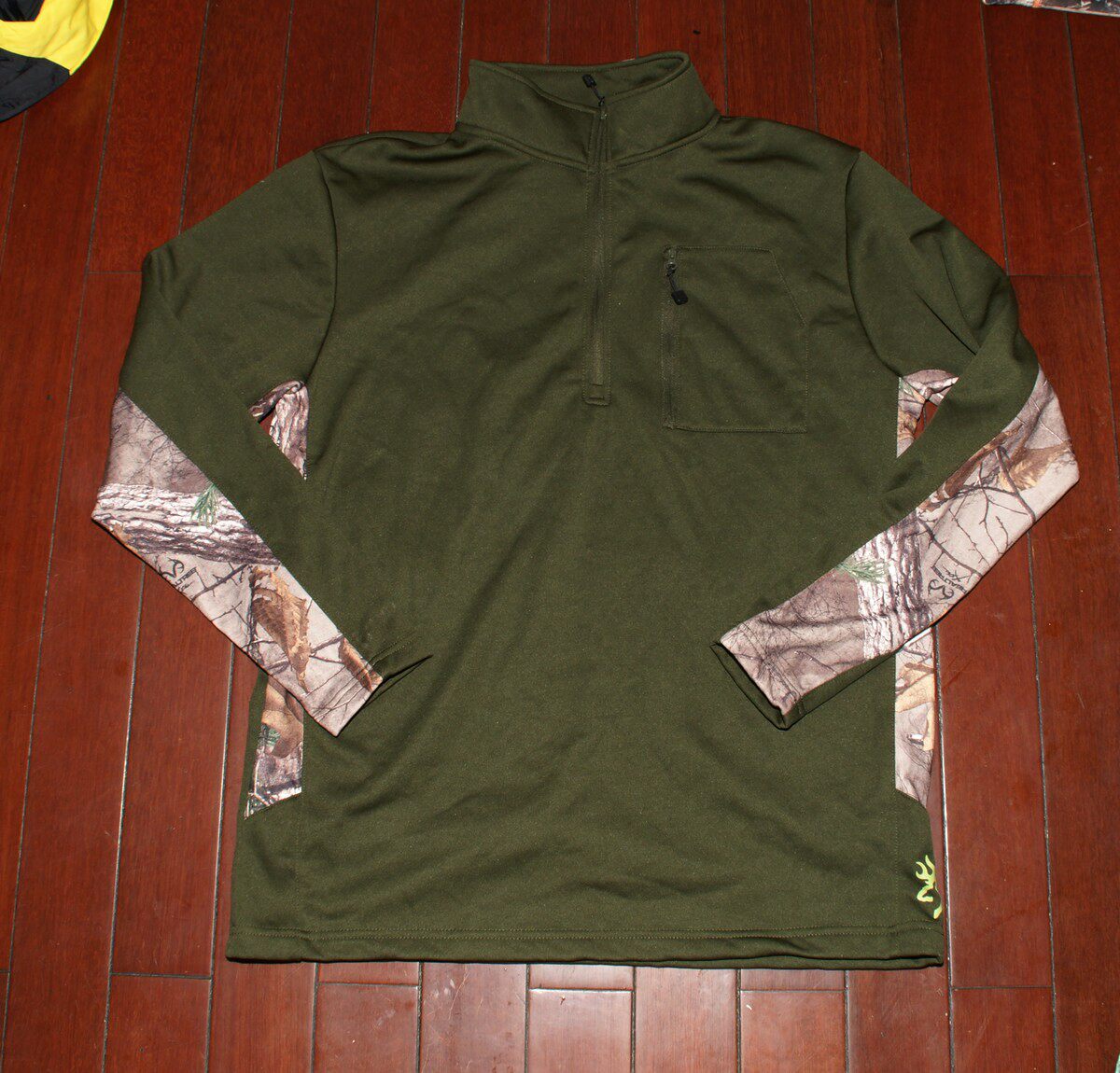 18 hunting style warm suede coat with a large size.