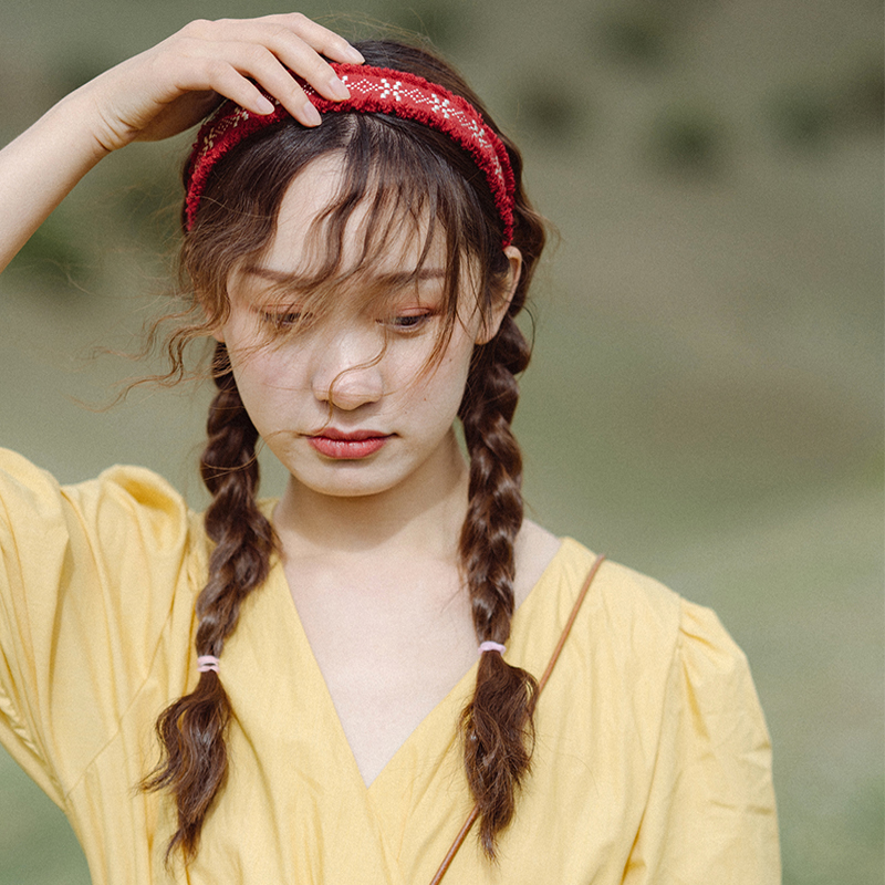 Dream horse ethnic wind hairband embroidered lace multi-color wide-brimmed headdress handmade retro Bohemian jewelry hairband