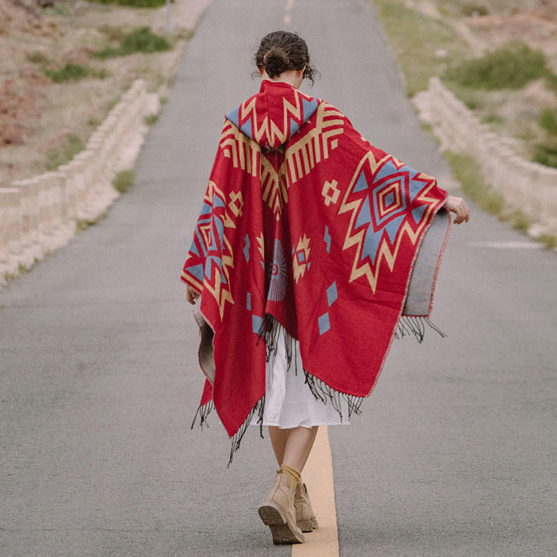 Tibet Qinghai travel shawl ethnic wind cloak thickened warm autumn and winter tassel scarf grassland desert large cloak