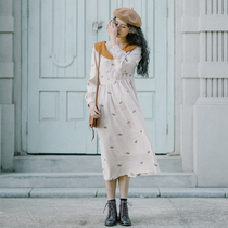 Dream Marfa style Sentie dress Dress Embroidered with high waist lamp Core velvety dress Long sleeves Velvety Autumn Winter Ladies New