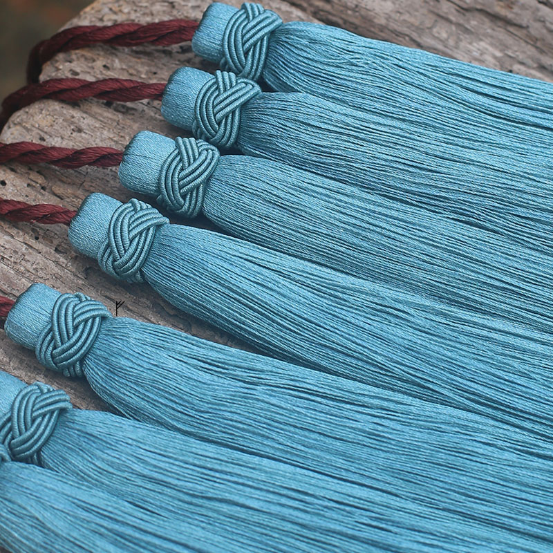 zootee guqin ears perform the scion of the refined suit of the scion of the scion and the mascot of the mascot.