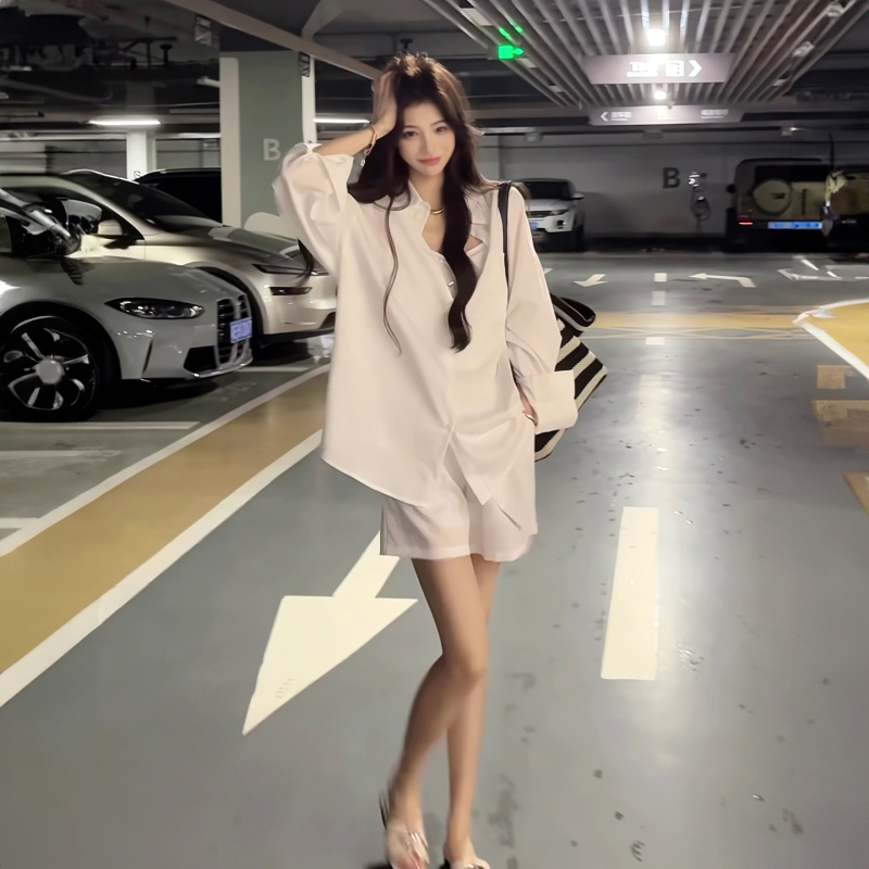 Summer New Style Slimming and Elegant Old Money Style Lazy Style Versatile Loose Thin Shirt Long Sleeve + Shorts Two-Piece Set Summer New Style Slimming and Elegant Old Money Style Lazy Style Versatile Loose Thin Shirt Long Sleeve + Shorts Two-Piece Set