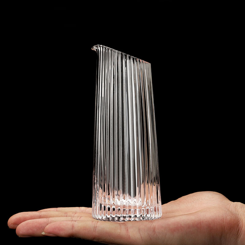 Creative Crystal Glass Wake Wine Wine Splitter Household Small Creative Strip Creative Strip Little Cold kettle