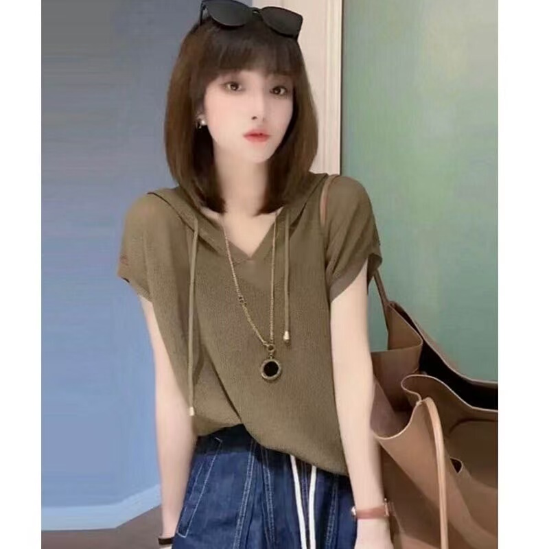 This Year's Trendy Hooded Short-Sleeve T-Shirt for Women, Stylish Ice Silk Knit Top, Hollow-Out Thin Solid Color Top, Trendy Tee This Year's Trendy Hooded Short-Sleeve T-Shirt for Women, Stylish Ice Silk Knit Top, Hollow-Out Thin Solid Color Top, Trendy Tee