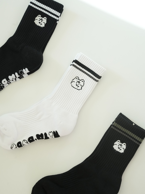 Hiyabobo Original Design Cute Tennis Dog Sports Tennis Socks Mid-Calf Socks