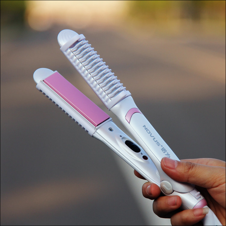Nuowei mini hair straightener curling iron curling iron electric splint straight plate clip straight dual-use ceramic splint does not hurt hair