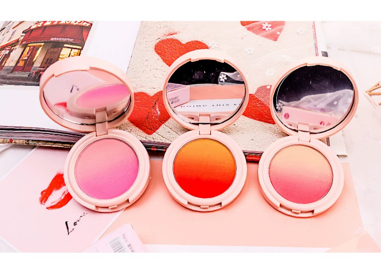 Judydoll Orange Blossom Dream Gradient Blush Disc Three Colors Natural Whitening Chính hãng Trang điểm màu nude Giữ ẩm làm sáng màu vàng - Blush / Cochineal má hồng kem inglot