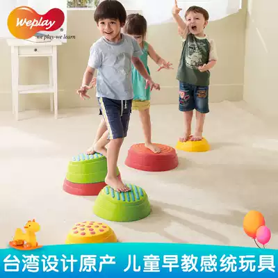 Taiwan WEPLAY original young children vestibular balance sensory integration training tactile toy rainbow cross river stone