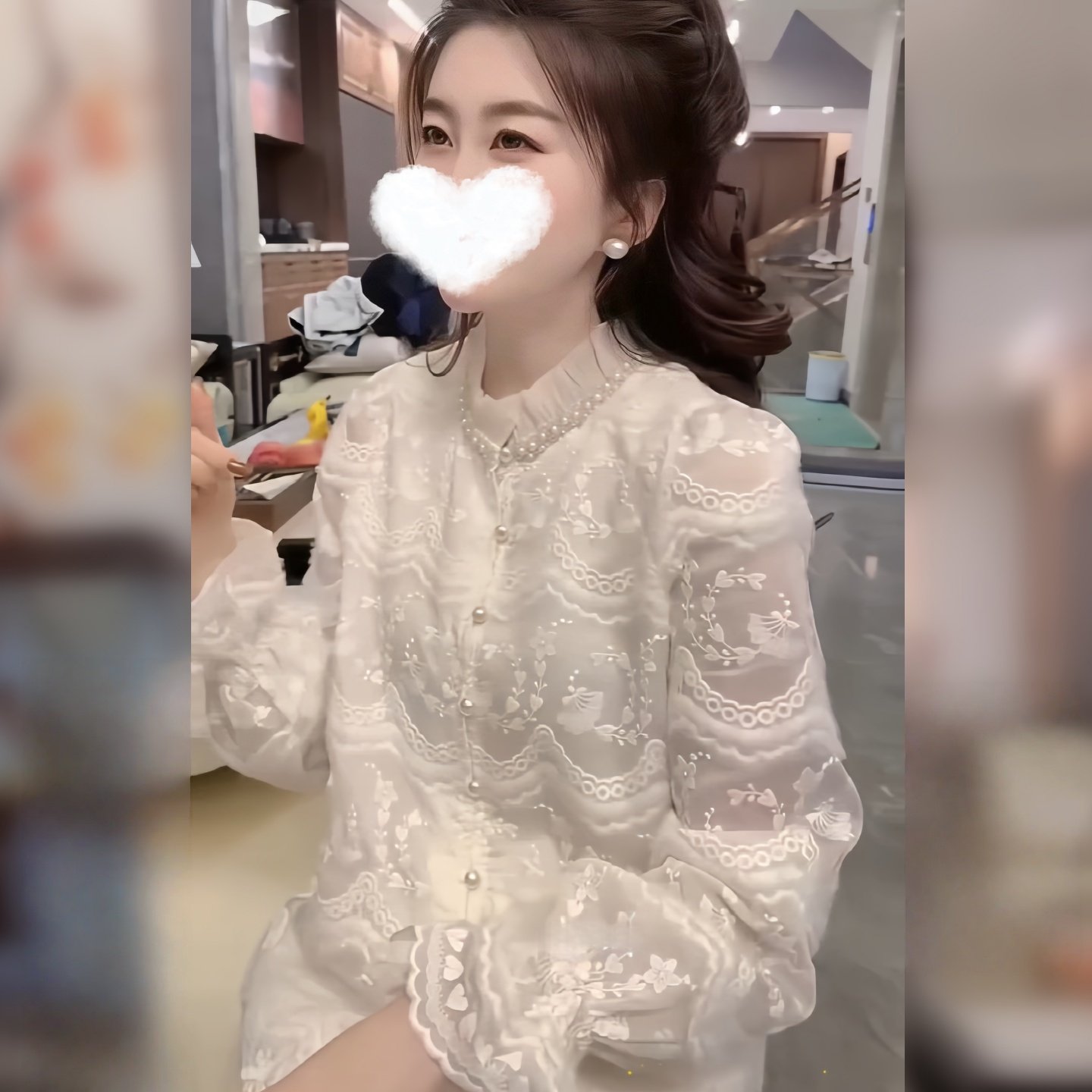 Тяжелая промышленность кружева вышивка бисером пряжка дизайн sense-это красиво и знаменито чувство деревянных ушей плюс бархатная рубашка 2025 осень и зима новый стиль