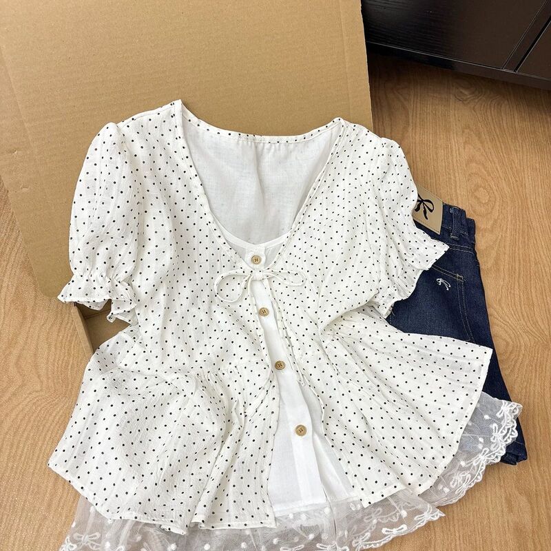 Sweet and Age-Reducing Lace Splicing Lace-Up Design with Gentle Style and Polka Dots, Fake Two-Piece Blouse, New Summer 2026 Style Sweet and Age-Reducing Lace Splicing Lace-Up Design with Gentle Style and Polka Dots, Fake Two-Piece Blouse, New Summer 2026 Style