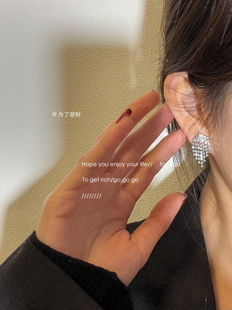 To GetRich ultra-flashy s925 pure silver needle Japan-South Korea net red temperamental flow suearrings high level sensual sensual